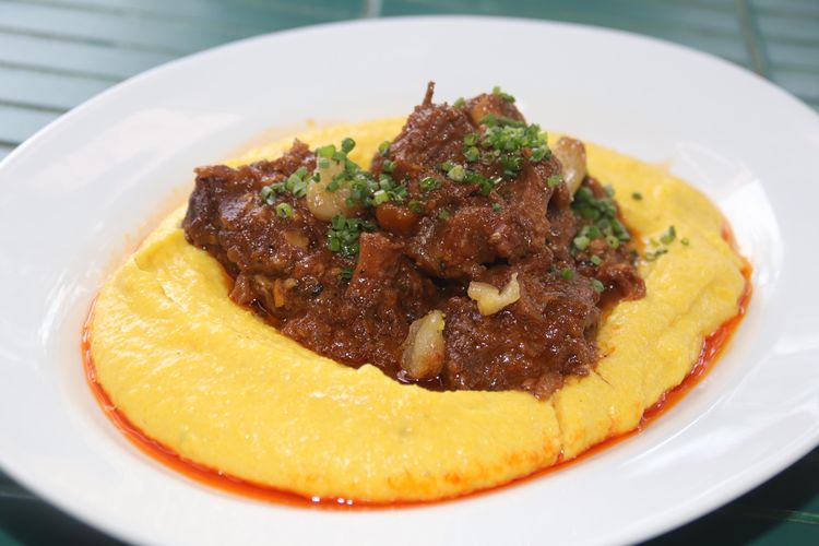 Salah satu menu spesial kenangan masa kecil karya Chef Tommaso Gonfiantini yang dapat dinikmati di Osteria Gia Surabaya.