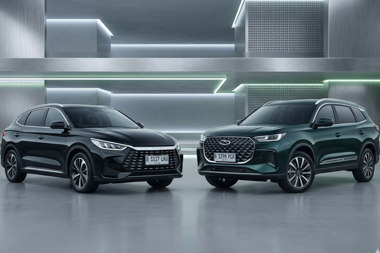 BYD M6 DM vs Chery Tiggo 8 CSH, Mana Lebih Menarik?