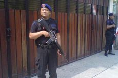 Pasca-putusan MK, Rumah Keluarga Jokowi Dijaga Polisi Bersenjata