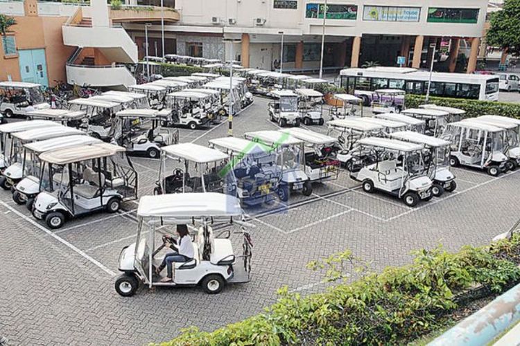 Mobil Golf si Discovery Bay, harganya setara dengan mobil mewah