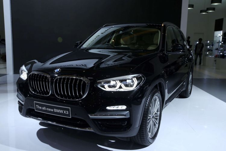 All New BMW X3 dipamerkan di Indonesia International Motor Show 2018 di JI Expo Kemayoran, Jakarta, Kamis (19/4/2018). Pameran otomotif terbesar di Indonesia ini akan berlangsung hingga 29 April 2018 mendatang.