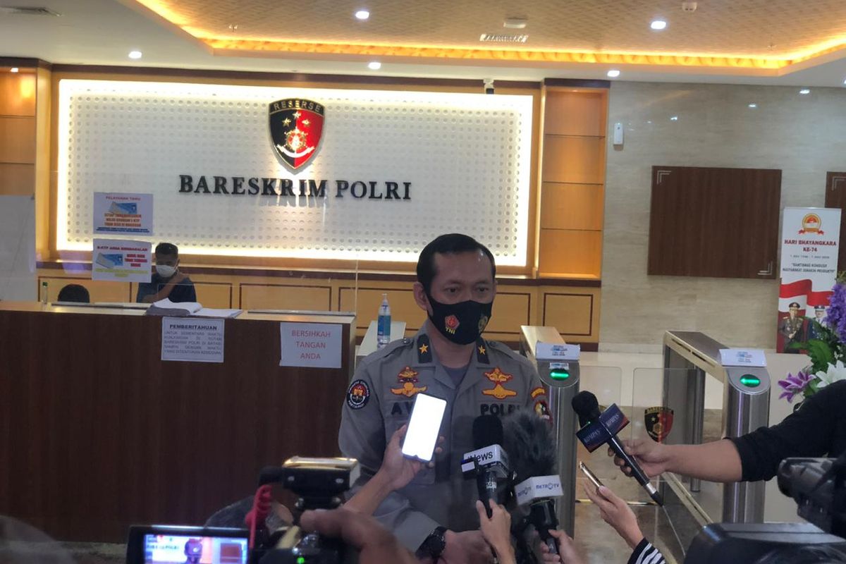 Kepala Biro Penerangan Masyarakat (Karopenmas) Divisi Humas Polri Brigjen (Pol) Awi Setiyono di Gedung Bareskrim Polri, Jakarta Selatan, Sabtu (8/8/2020).