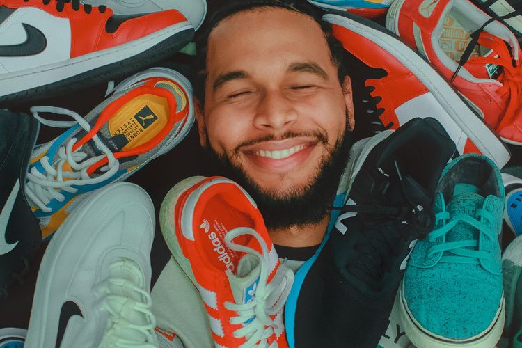 Nike dan Adidas kehilangan pasar di China.