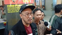 Pandji Pragiwaksono Ungkap Alasan Mens Rea Diangkat Jadi Buku