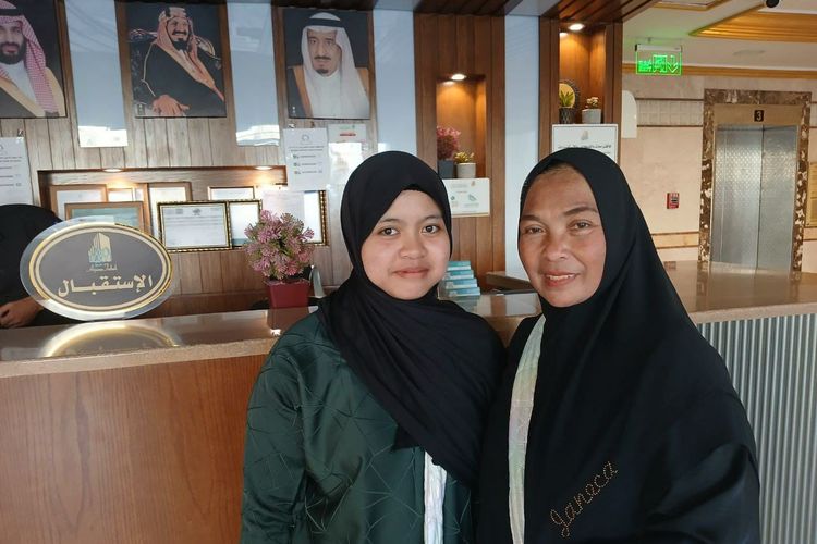 Halima Hadi Alfina menjadi salah satu jemaah haji Indonesia termuda tahun ini.