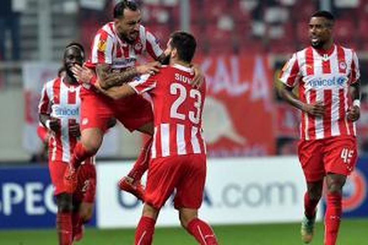 Olympiakos, klub tersukses di Yunani. 