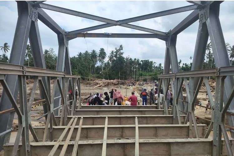 415 Jembatan Pascabencana Sumatera Rampung, Satgas PRR Apresiasi Kinerja Satgas Jembatan TNI