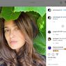 Di Usia 54, Salma Hayek Pamer Baju Renang Glamor di Instagram