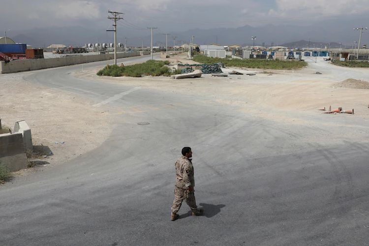 Tentara AS meninggalkan Bagram diam-diam dengan tidak memberitahu tentara Afghanistan mengenai rencana mereka.