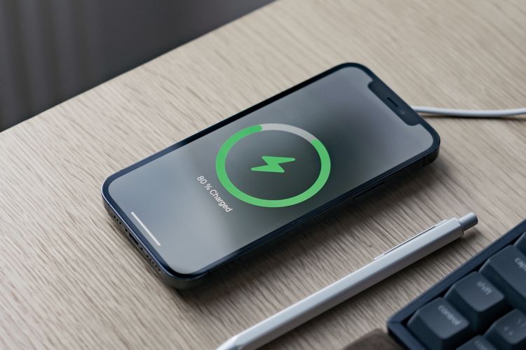 Persentase mengisi daya di HP.