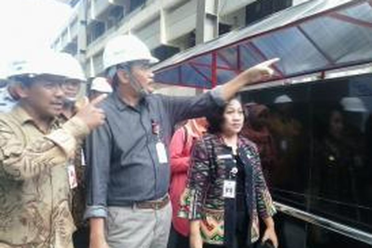 Wakil Gubernur DKI Jakarta, Djarot Syaiful Hidayat blusukan ke Dinas Teknis di Jalan Jatibaru, Tanah Abang Jakarta Pusat, Kamis (25/2/2015)