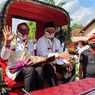 Mendaftar ke KPU Grobogan, Pasangan Sri-Bambang Naik Kereta Kuda, Pendukungnya Naik Becak