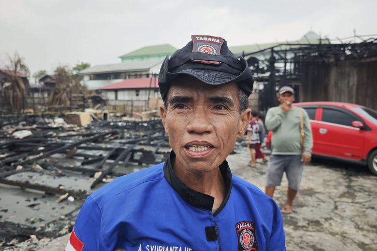 Kisah Dedikasi Anto, Masak untuk 215 Korban di Tengah Puing Kebakaran Tenggarong