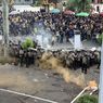 Update Demo di Bengkulu Ricuh: Polisi Tembakkan Water Cannon, Mahasiswa Lempar Batu