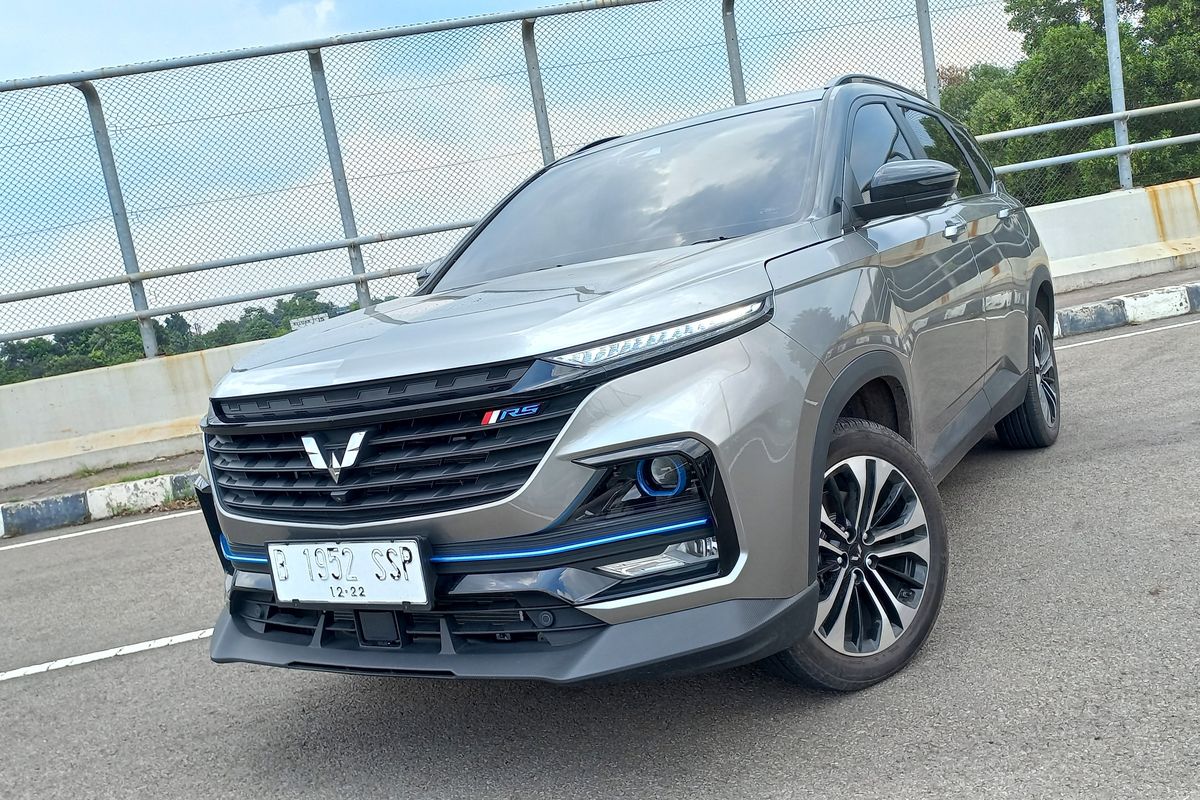 Wuling Almaz Hybrid