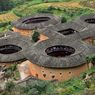 Apa Itu Tulou? Bangunan Bulat Khas China yang Jadi Rumah Mulan