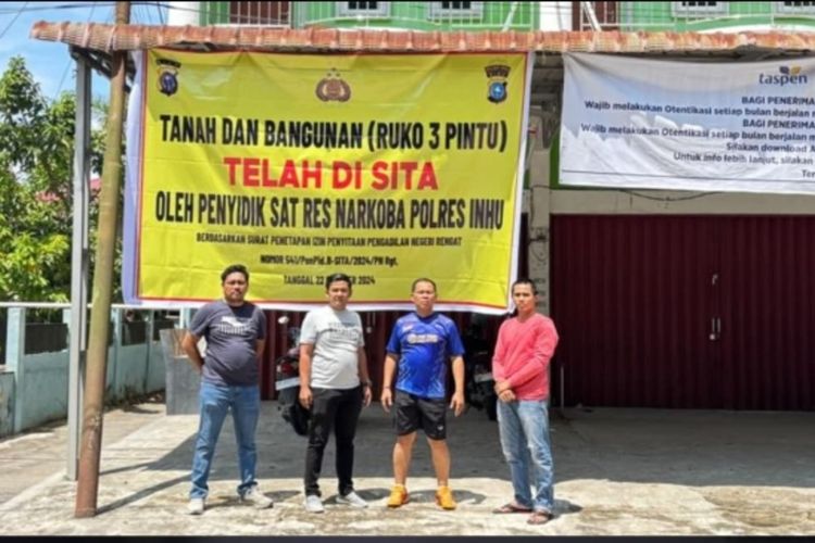 Spanduk Penyitaan Ruko 
