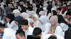 Cerita Robert Dampingi 1.232 Anak Yatim Dapat Pendidikan dan Kesehatan