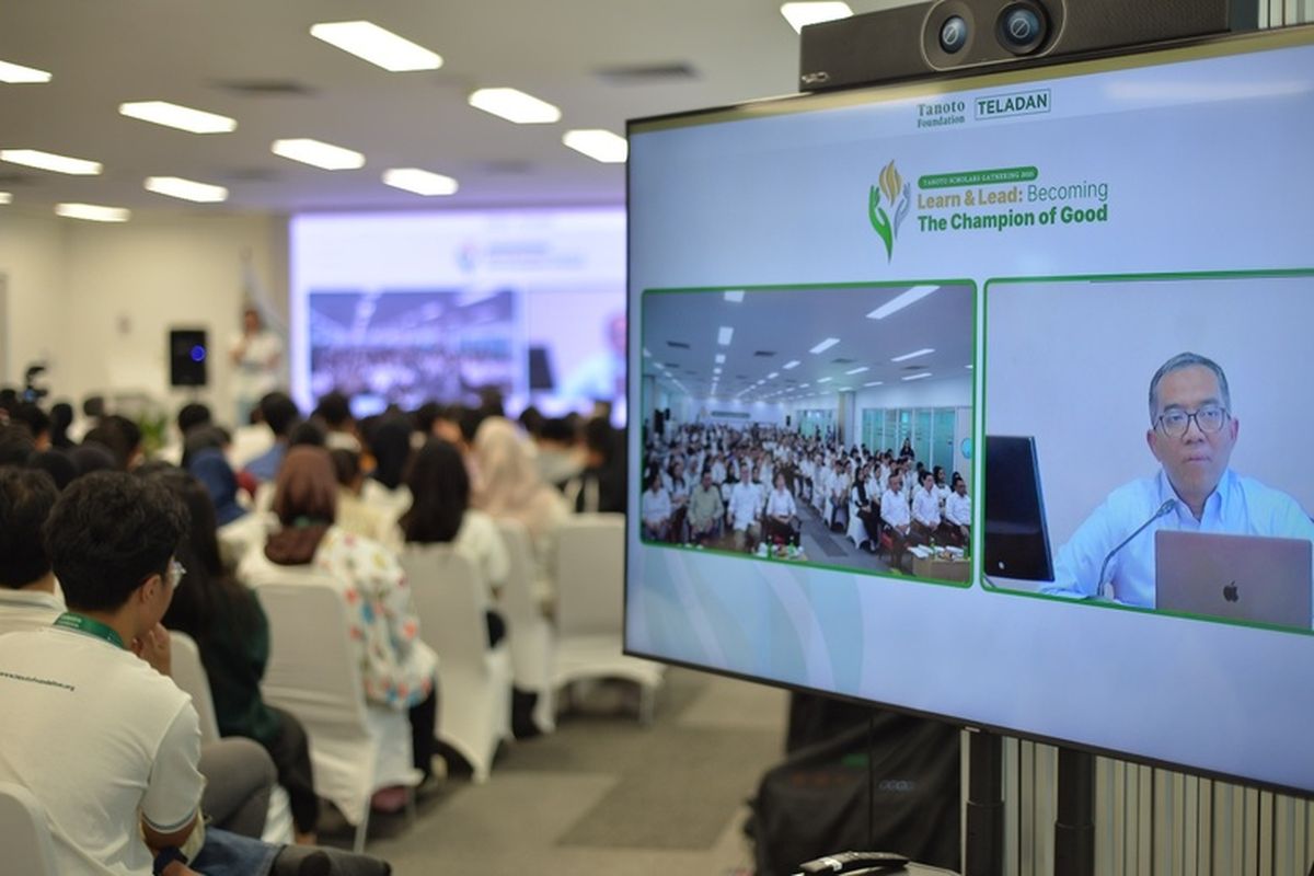 Menteri Pendidikan Tinggi, Sains, dan Teknologi (Mendiktisaintek) Prof Brian Yuliarto saat mengisi salah satu sesi Tanoto Scholars Gathering 2025. 