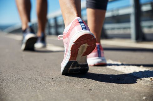 4 Tips Berjalan Kaki Lebih Cepat demi Umur Panjang
