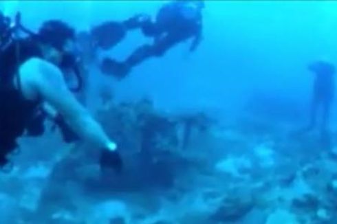 Melacak Jejak Puing-puing Pesawat Catalina dan Pangkalan Militer Belanda di Tanjung Demoy Papua  