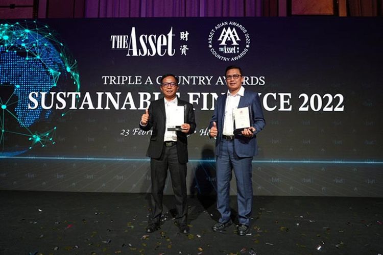 BRI raih penghargaan dalam ajang The Asset Triple A Country Awards 2022 for Sustainable Finance. 