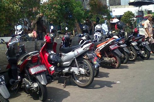 Parkir Sembarangan, Sepeda Motor Akan Didenda Rp 250.000