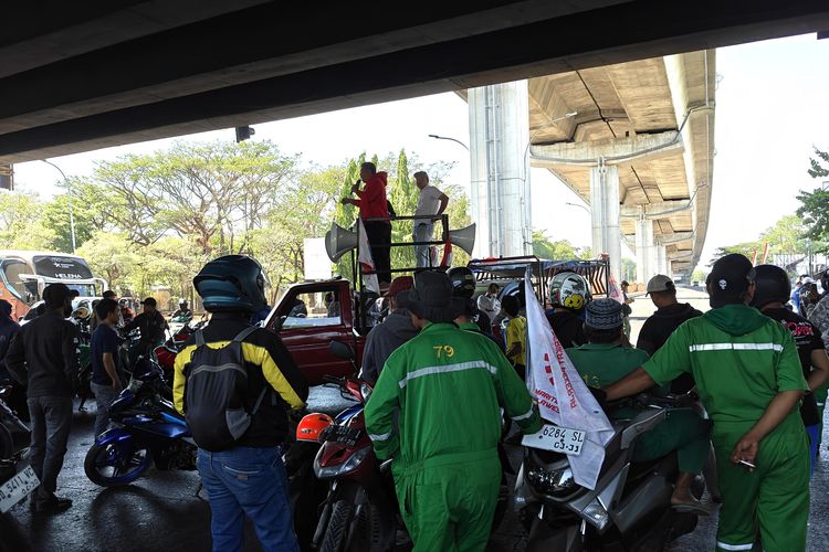 Makassar Ikut Suarakan Protes, Buruh Soroti Kebijakan Prabowo-Gibran