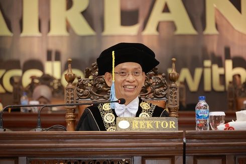 Unair Luluskan 1.382 Wisudawan, Rektor Unair: Anda Merupakan Orang-orang Terpilih