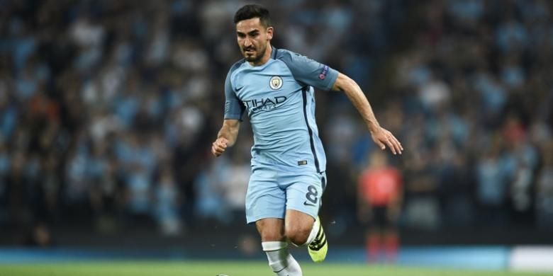 Penampilan gelandang Manchester City, Ilkay Gundogan, saat melawan Borussia Moenchengladbach, pada pertandingan penyisihan Grup C Liga Champions, Rabu (14/9/2016). 