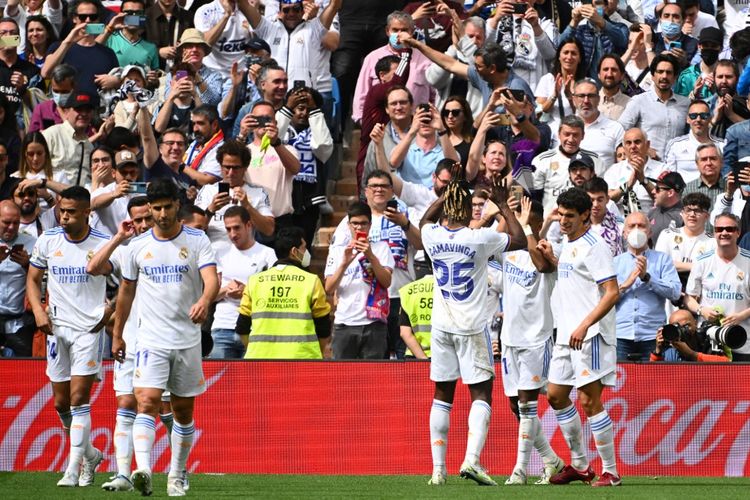 Real Madrid memastikan diri menjadi juara Liga Spanyol 2021-2022 usai mengalahkan Espanyol pada laga pekan ke-34 di Santiago Bernabeu, Sabtu 30 April 2022.