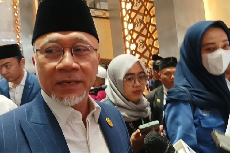 Ketua Umum PAN Zulkifli Hasan di Masjid Istiqlal, Jakarta, Sabtu (22/4/2023).