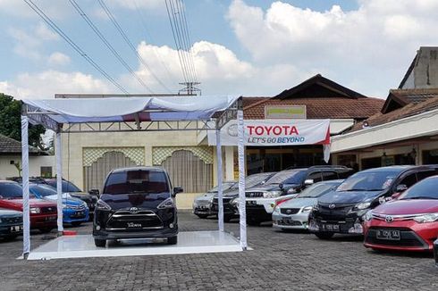 Barikade Pengaman Pasar MPV oleh Toyota