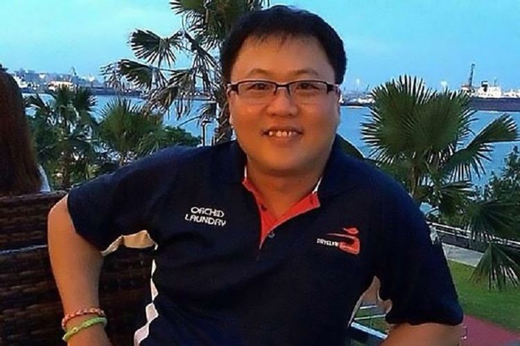 Leslie Khoo Kwee Hock. Pria Singapura yang dijatuhi hukuman seumur hidup setelah terbukti membunuh dan membakar jenazah selingkuhannya.
