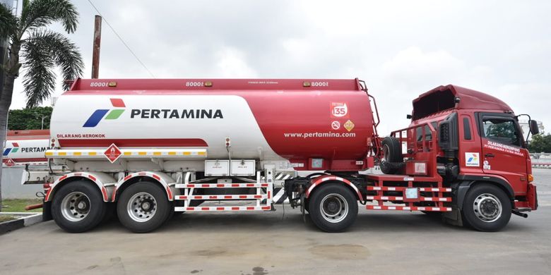 Ilustrasi truk tangki Pertamina. 