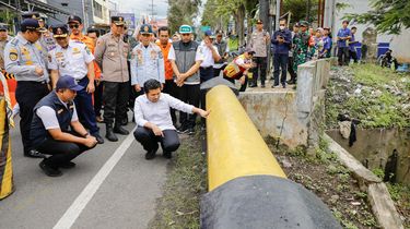 Emil Dardak: Pembangunan Ulang Jembatan Sentong Bondowoso yang Ambrol Butuh 8 Bulan