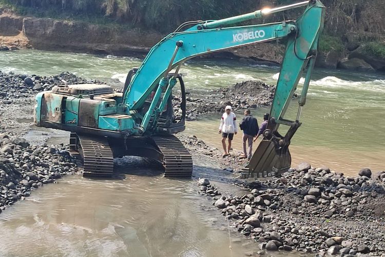 Warga Gerebek Tambang Pasir di Sambeng Magelang, Desak Penambangan Dihentikan