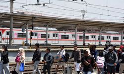 Sistem Transportasi Publik Harus Aman