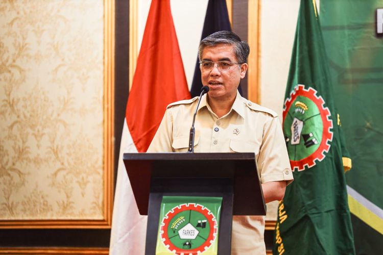 Menaker Yassierli: Hubungan Industrial Harus Naik Kelas agar Pekerja Tak Tertinggal AI