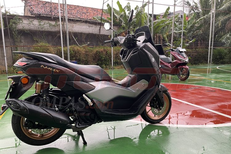 Komparasi New Honda PCX 160 dan Yamaha NMAX Turbo