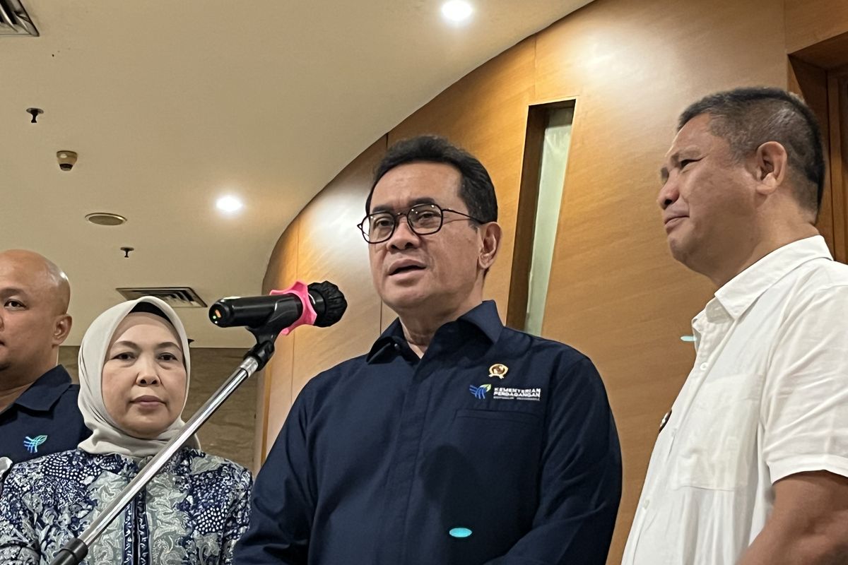 Menteri Perdagangan Budi Santoso usai launching IFEX 2026 di Kantor Kementerian Perdagangan, Rabu (21/5/2025).