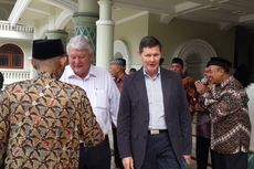 Parlemen Australia Kagumi Toleransi Masjid dan Gereja di Malang