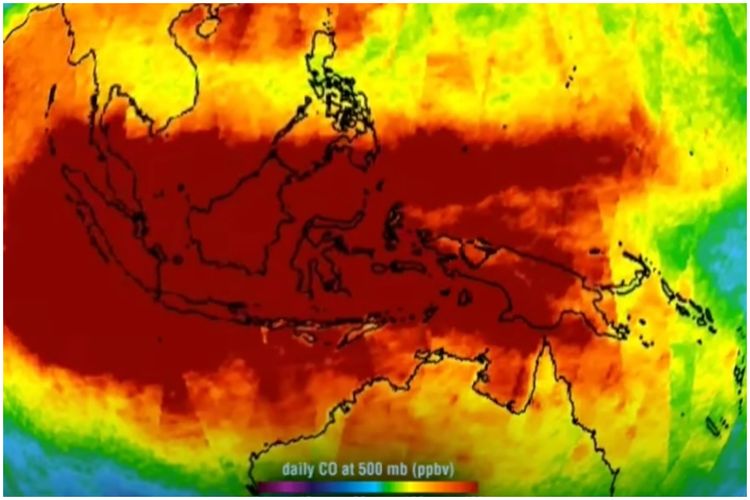 Citra Satelit NASA Tunjukkan Indonesia Berwarna Merah Pekat, Tanda Bahaya Karbon Monoksida dari Karhutla? 