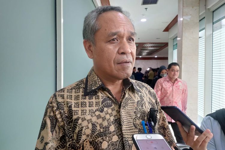 Anggota Komisi III DPR Benny K Harman ditemui di Kompleks Parlemen Senayan, Jakarta, Rabu (15/2/2023).