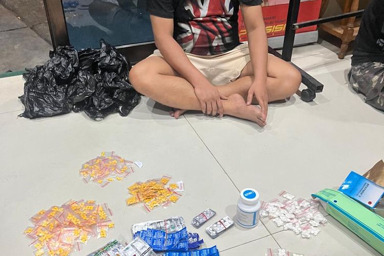 Polisi Bongkar Peredaran Obat Keras Ilegal di Muara Angke, Sasar Nelayan dan ABK