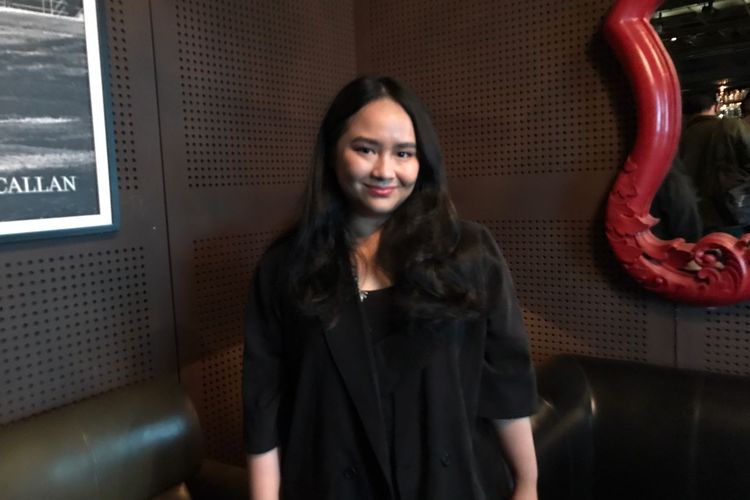 Penyanyi Gita Gutawa saat ditemui di kawasan SCBD, Jakarta Selatan, Jumat (12/8/2022). 