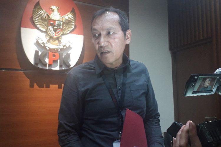 Wakil Ketua KPK Saut Situmorang di Gedung KPK, Selasa (24/9/2019).