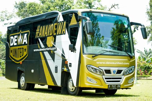 Melihat Bus Pemain dan Official Dewa United FC