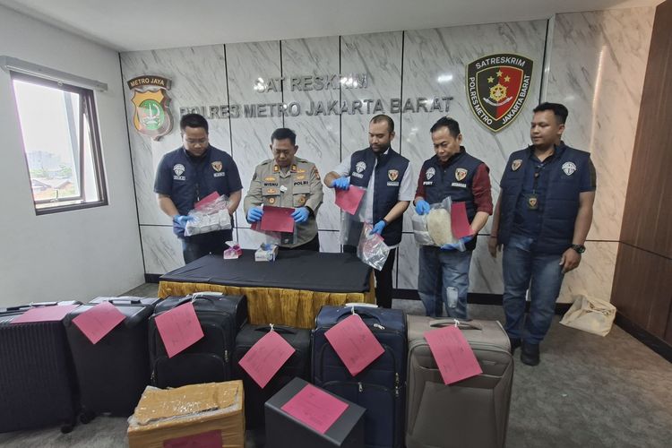 Polisi Bongkar Sindikat “Black Dollar” di Jakbar, WNA Korea Tertipu Rp 1,6 Miliar