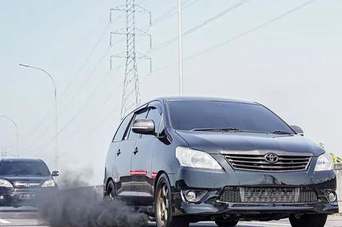 Berapa Liter Oli Mesin Toyota Innova Diesel?